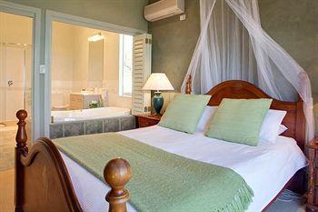 Avocado Sunset Bed & Breakfast